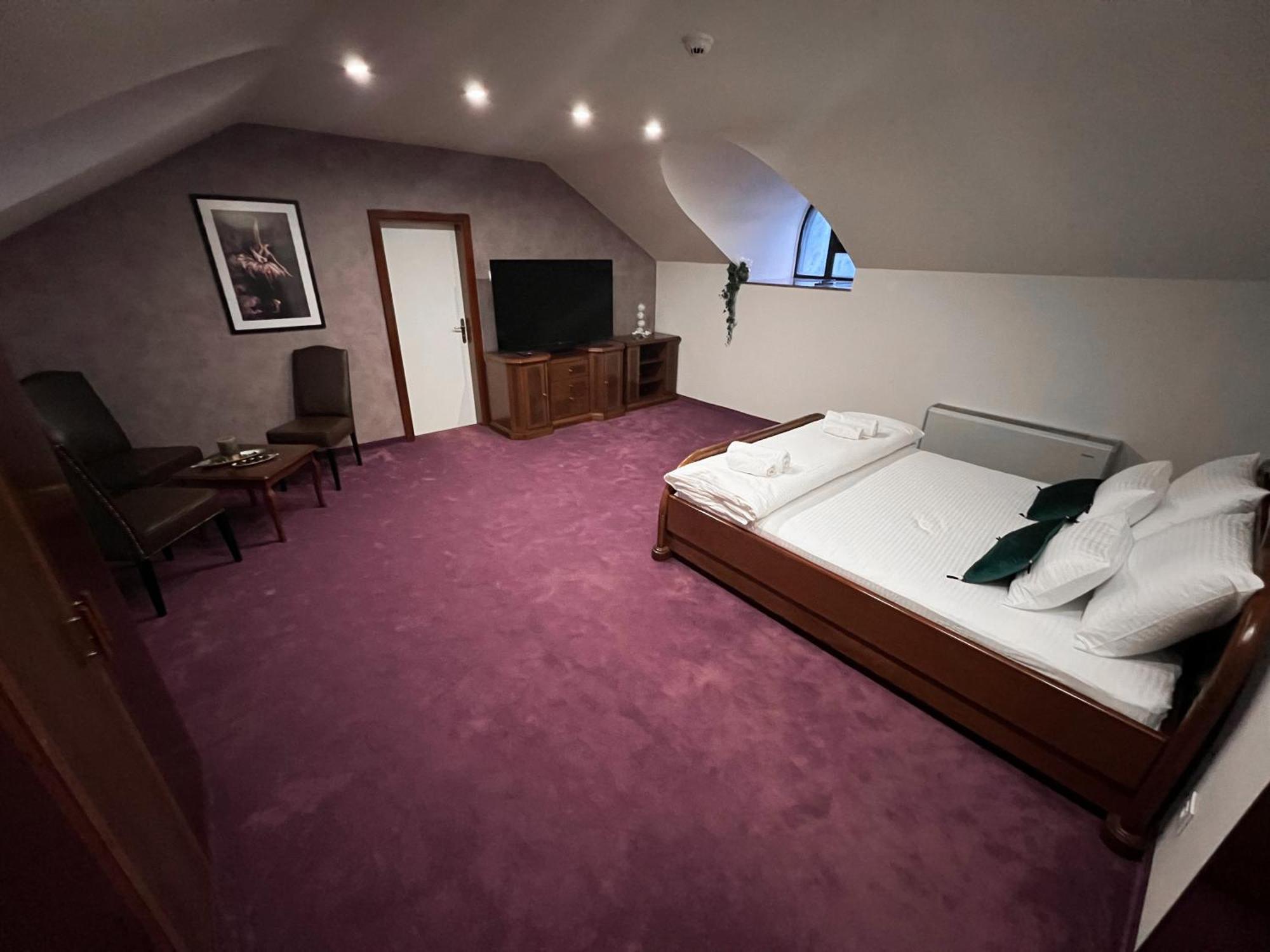 Hotel 락타치 외부 사진