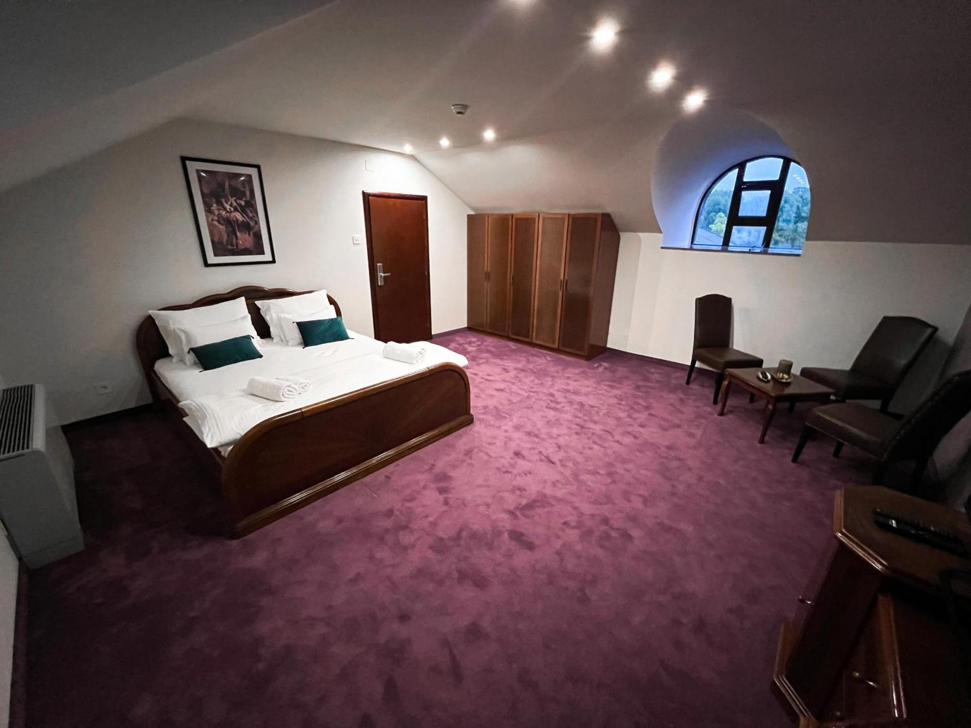 Hotel 락타치 외부 사진