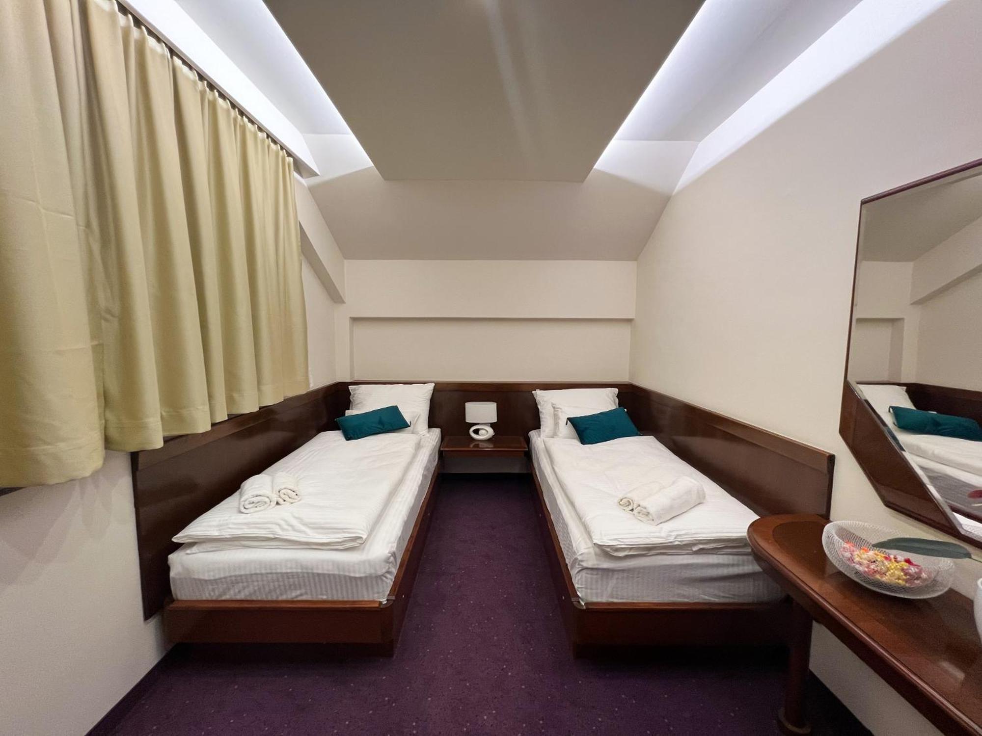 Hotel 락타치 외부 사진